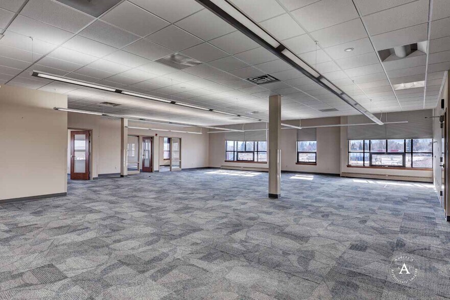 More Photos Of 754 River Rock Dr, Helena Office For Lease