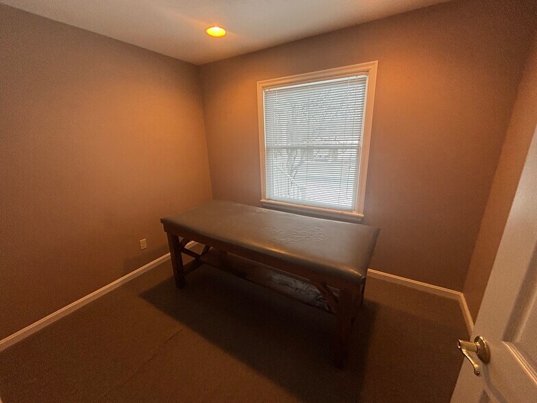 More Photos Of 845 Water St, Northumberland Medical For Sale