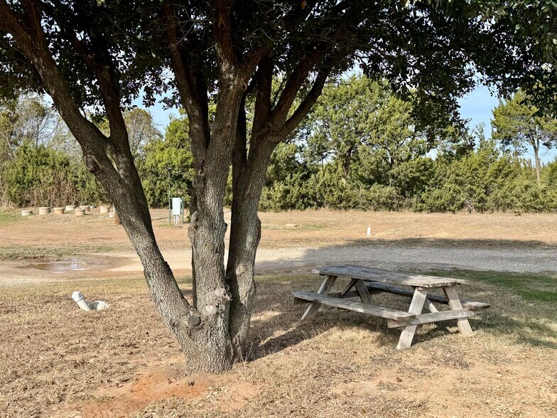 More Photos Of 8895 US-67 Hwy, Cleburne Trailer Camper Park For Sale