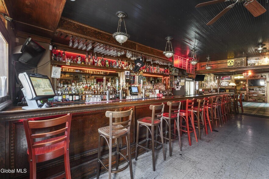 More Photos Of , Albany Unknown For Sale