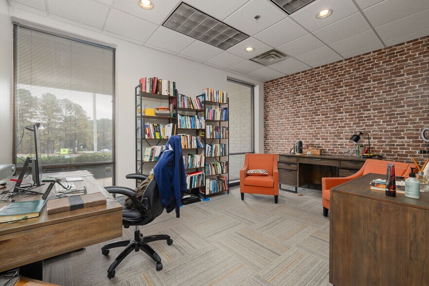 More Photos Of 3401 Gresham Lake Rd, Raleigh Distribution For Lease