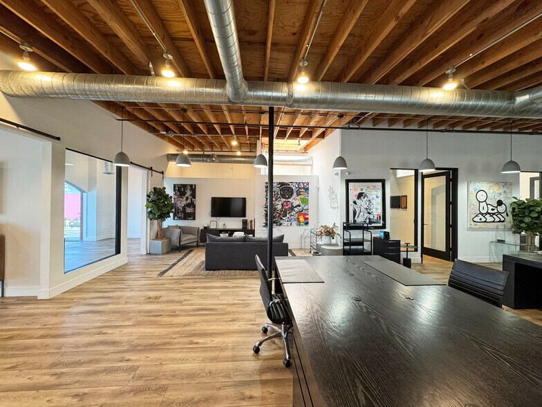 More Photos Of 661 N Harper Ave, Los Angeles Storefront Retail Office For Lease