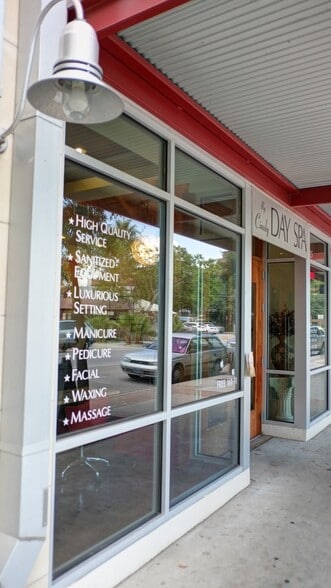 More Photos Of 1611 W 5th St, Austin Apartments For Lease
