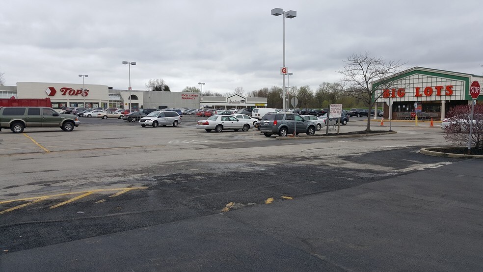 More Photos Of 5175 Broadway, Depew Freestanding For Lease