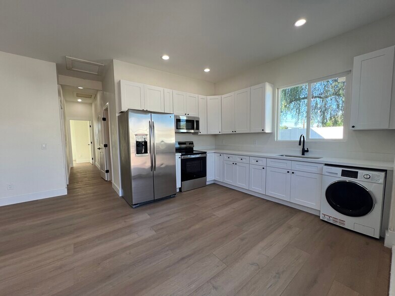 More Photos Of 315 E Carol Ave, Phoenix Apartments For Sale