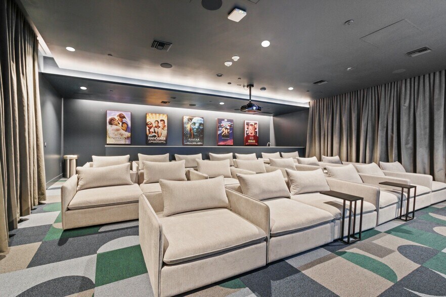 More Photos Of 200 N Vermont Ave, Los Angeles Apartments For Lease