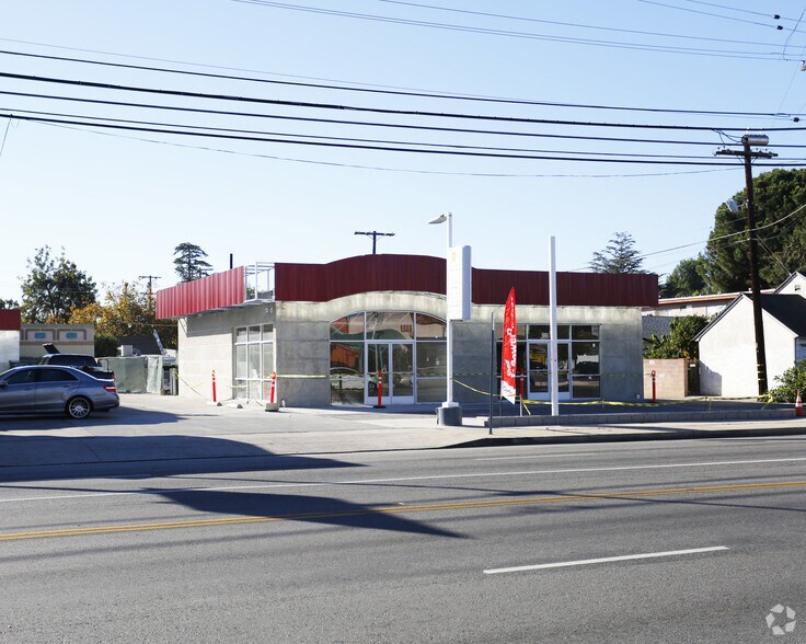 More Photos Of 5961 Laurel Canyon Blvd, Valley Village Storefront For Lease