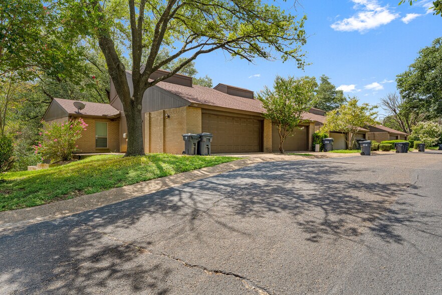 More Photos Of 2800 Stewart Dr, Waco Apartments For Sale