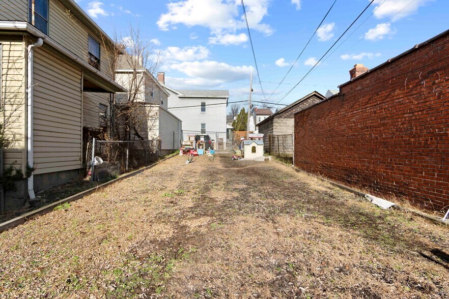 More Photos Of 705 E Warrington Ave, Pittsburgh Office Residential For Sale