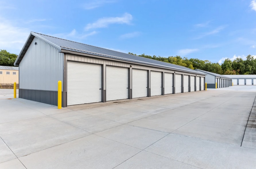 More Photos Of 922 N M-37 Hwy, Hastings Self Storage For Sale