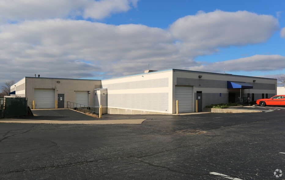 More Photos Of 7560-7566 Paragon Rd, Centerville Flex For Sale