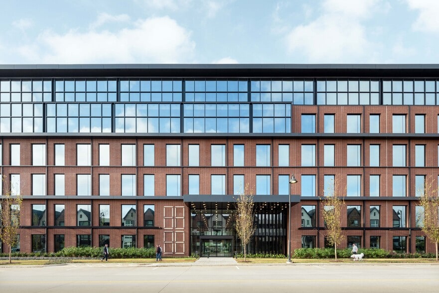 More Photos Of 3300 Olympus Blvd, Coppell Office For Lease