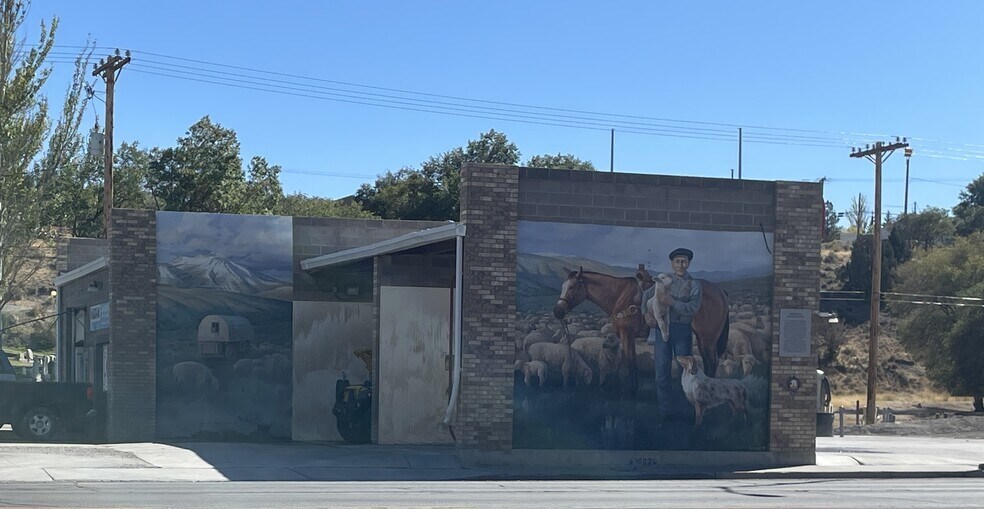 More Photos Of 1603 Aultman St, Ely Specialty For Sale