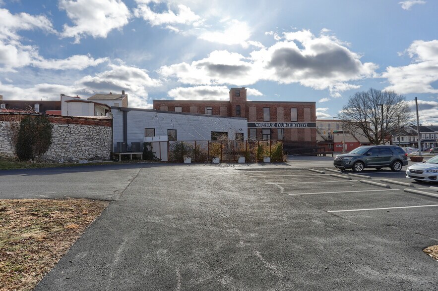More Photos Of 124 N. 5th Street, Lebanon Warehouse For Sale