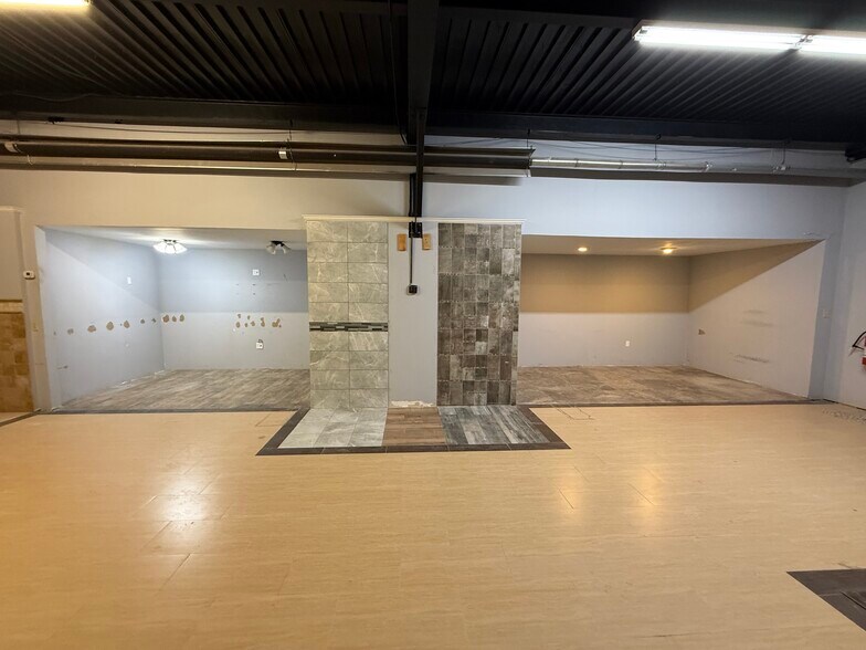 More Photos Of 2224 Industrial Dr, Bethlehem Warehouse For Lease