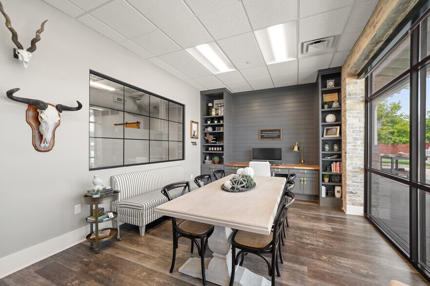 More Photos Of 4300 FM 2351 Rd, Friendswood Office For Lease