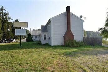 More Photos Of 300 Center St, Pembroke Restaurant For Sale
