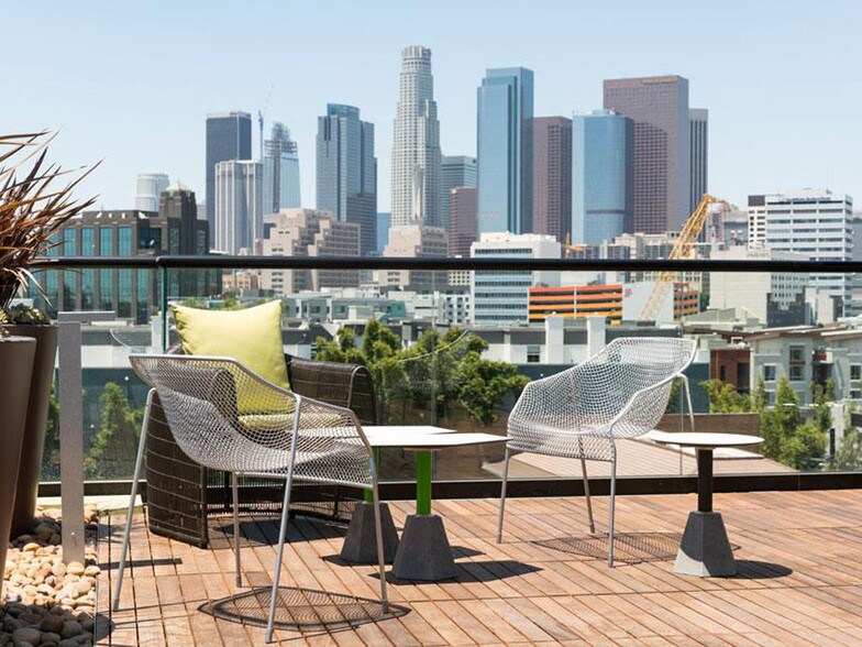 More Photos Of 905 E 2nd St, Los Angeles Apartments For Lease