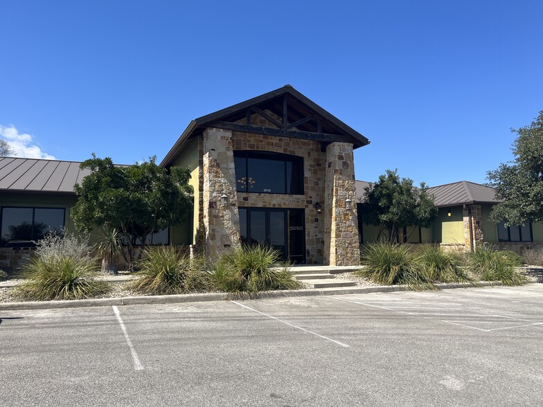 More Photos Of 30745 Us-281 Hwy, Bulverde Medical For Lease
