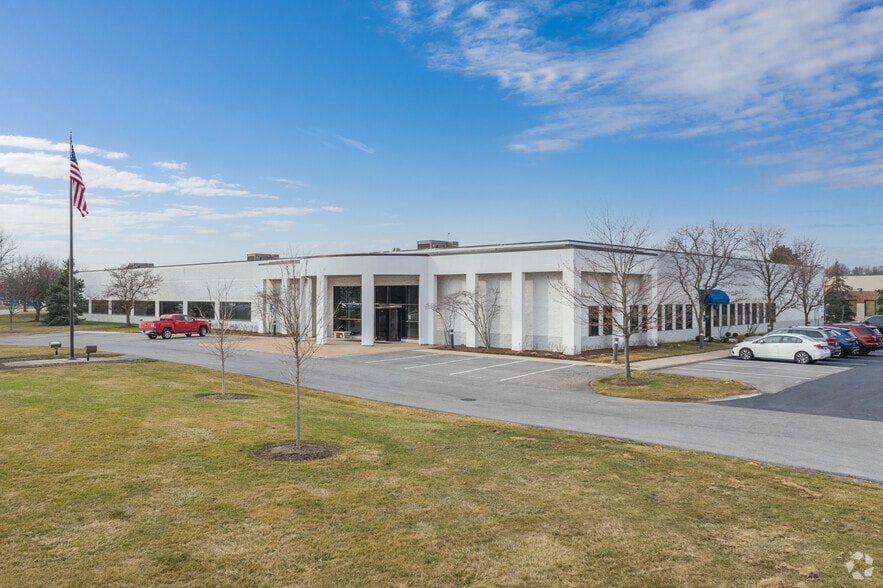 More Photos Of ,  Office For Sale