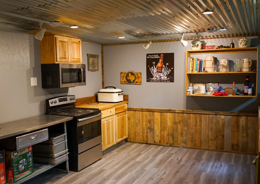 More Photos Of 723 FM 2926, Baird Land For Sale