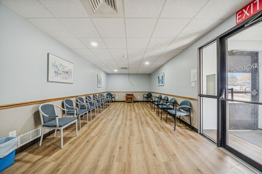 More Photos Of 985 Penn St, Brackenridge Medical For Sale