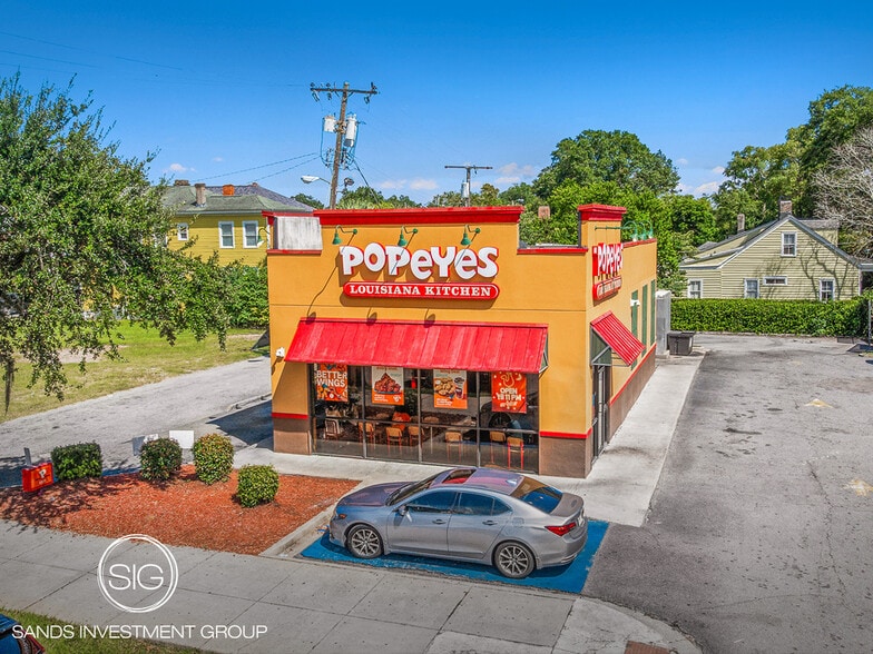 Primary Photo Of 2514 Bull St, Savannah Fast Food For Sale