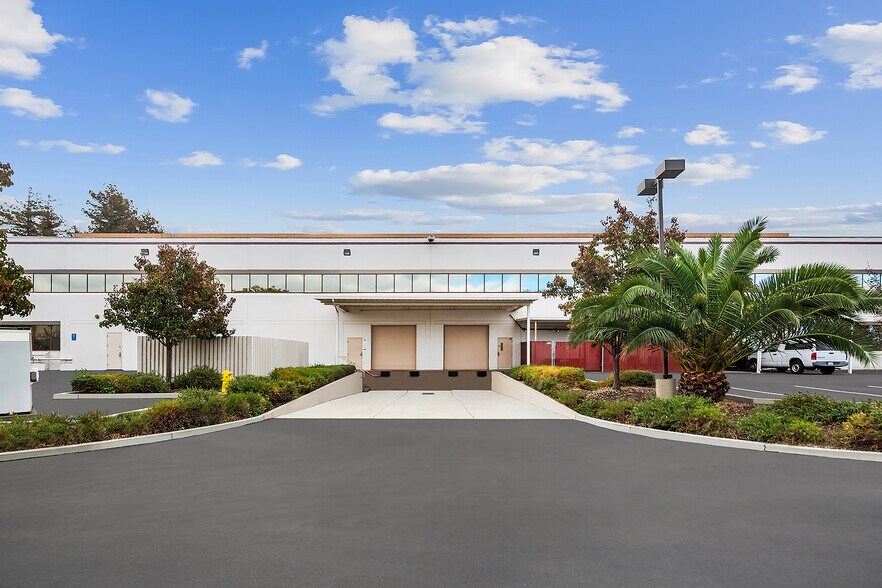 More Photos Of 255 Fourier Ave, Fremont Research And Development For Lease