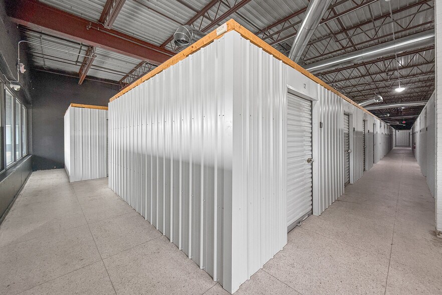 More Photos Of 1810 1st Ave E, Newton General Retail For Sale