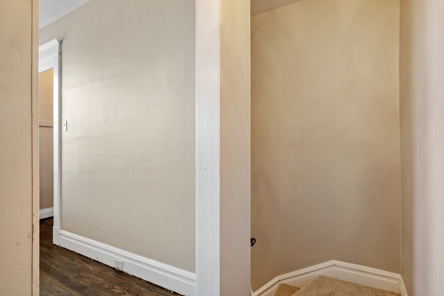 More Photos Of 5007 Goethe Ave, Saint Louis Multifamily For Sale