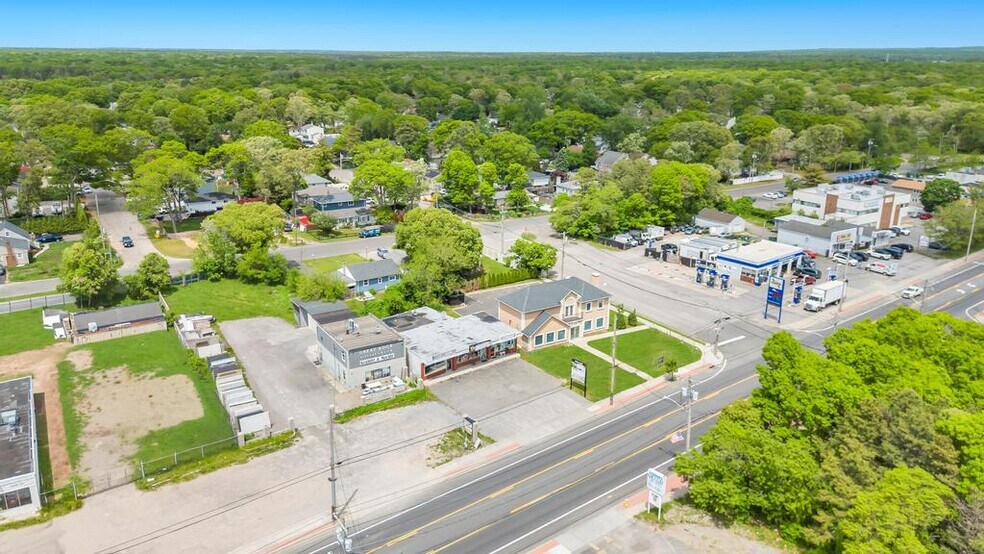 More Photos Of 1189 Montauk Hwy, Mastic Warehouse For Sale