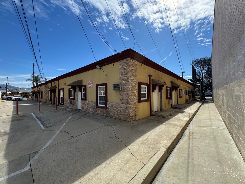 More Photos Of 11329 Sherman Way, Sun Valley Apartments For Sale