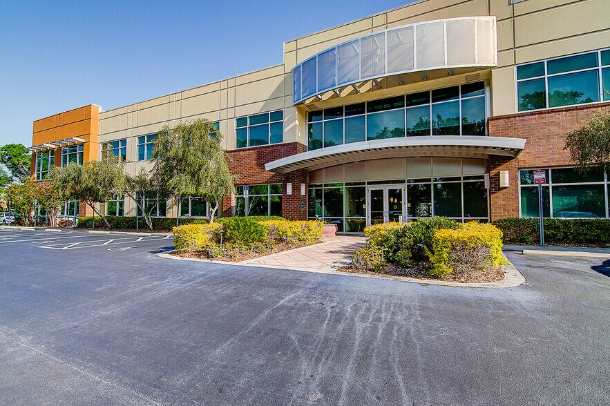 Primary Photo Of 4592 Ulmerton Rd, Clearwater Office For Lease