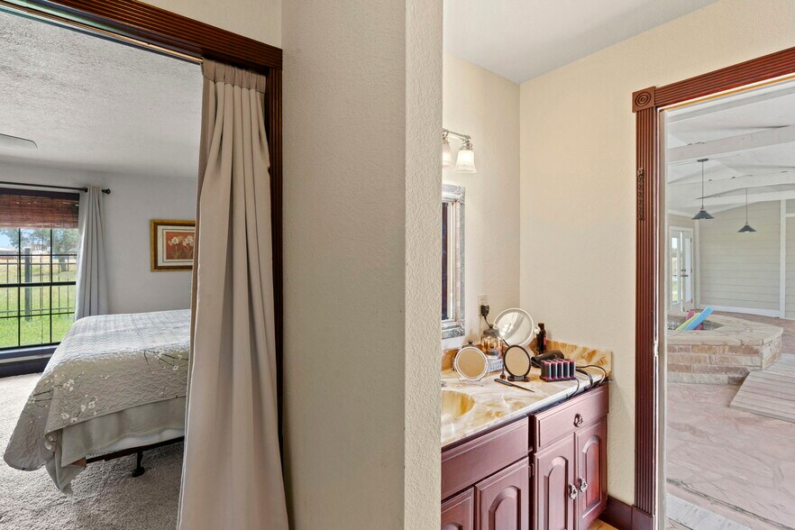 More Photos Of 3345 E Austin St, Giddings Land For Sale