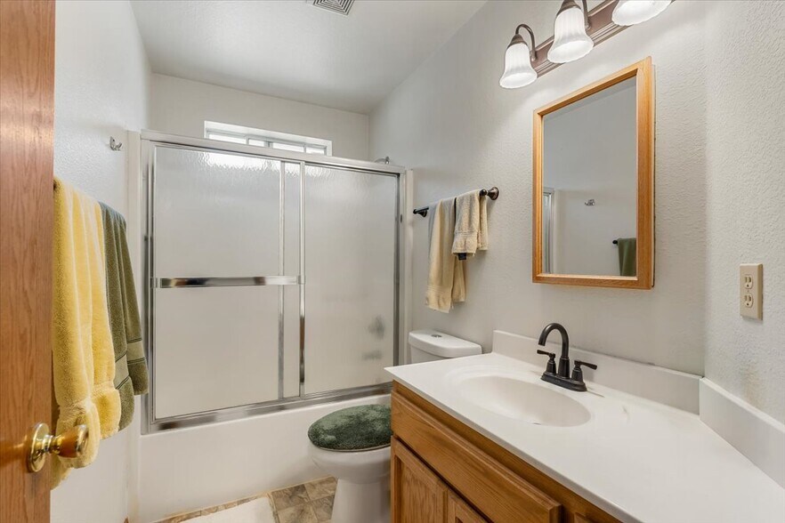 More Photos Of 416 Alder St, Mount Shasta Apartments For Sale