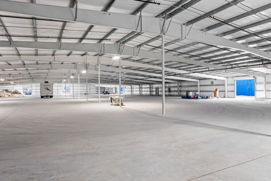 More Photos Of 10012 State Road 52, Hudson General Retail For Sale