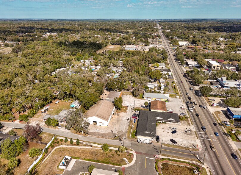 More Photos Of 103 Highland St, Orange City Warehouse For Sale