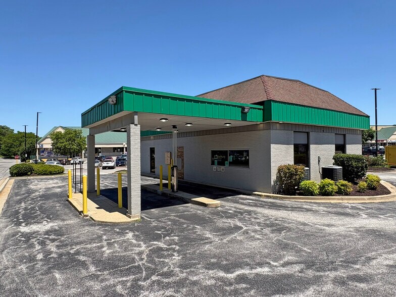 More Photos Of 670 Old Mill Rd, Millersville Unknown For Lease