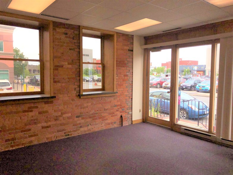 More Photos Of 231 Walton St, Syracuse Office Residential For Sale