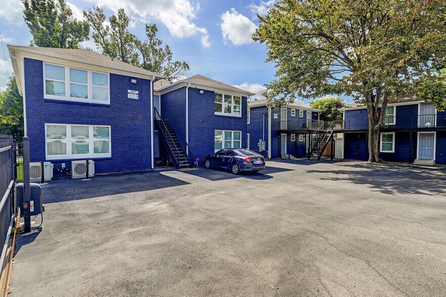 More Photos Of 1009 Enid St, Houston Apartments For Sale