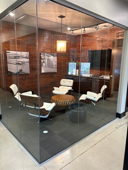 More Photos Of 12220 Birmingham Hwy, Alpharetta Office For Sale