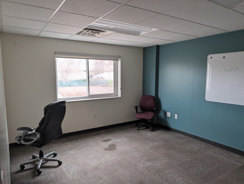 More Photos Of 4694-4696 S 200 W, Salt Lake City Light Manufacturing For Lease