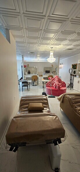 More Photos Of 1305-1395 Mcdonough Pky, McDonough Unknown For Lease