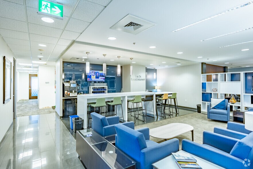 More Photos Of 2820 Boul Laurier, Québec Coworking Space