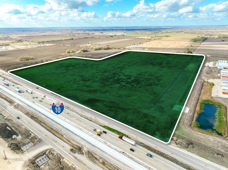 More Photos Of 779 Bolton Rd, Marion Land For Lease