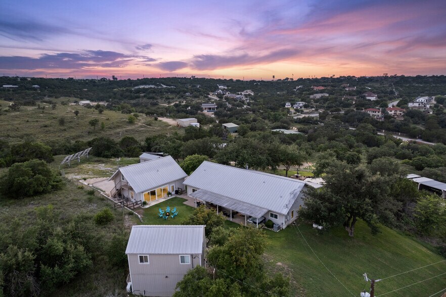 More Photos Of 4607 R O Dr, Spicewood Lodge Meeting Hall For Sale
