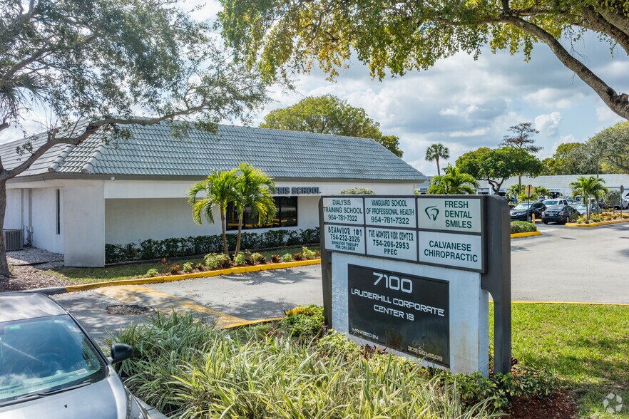 More Photos Of 7100-7200 W Commercial Blvd, Lauderhill Medical For Sale