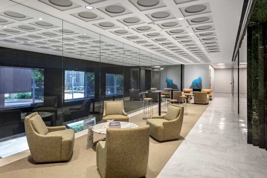 More Photos Of 1000 Louisiana St, Houston Office For Lease