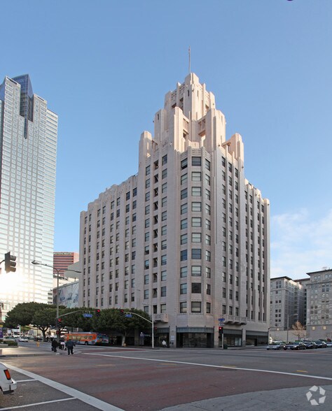 More Photos Of 411 W 5th St, Los Angeles Apartments For Lease