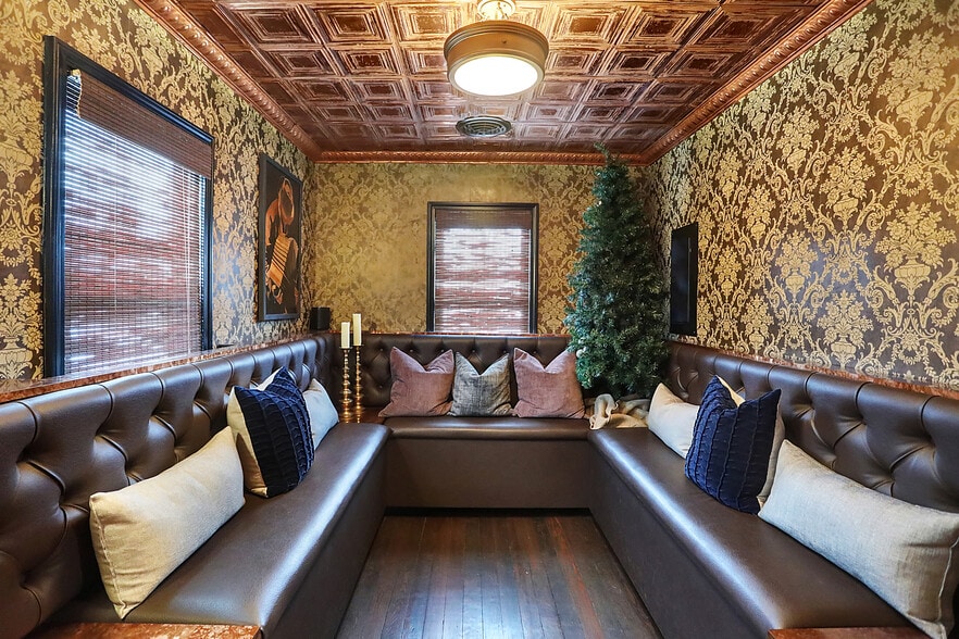 More Photos Of 2849 S Shelby St, Indianapolis Freestanding For Sale